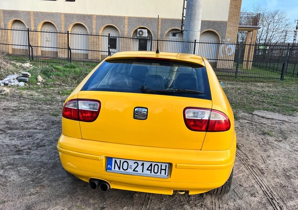 Seat Leon cena 8500 przebieg: 325405, rok produkcji 2002 z Gdynia małe 106